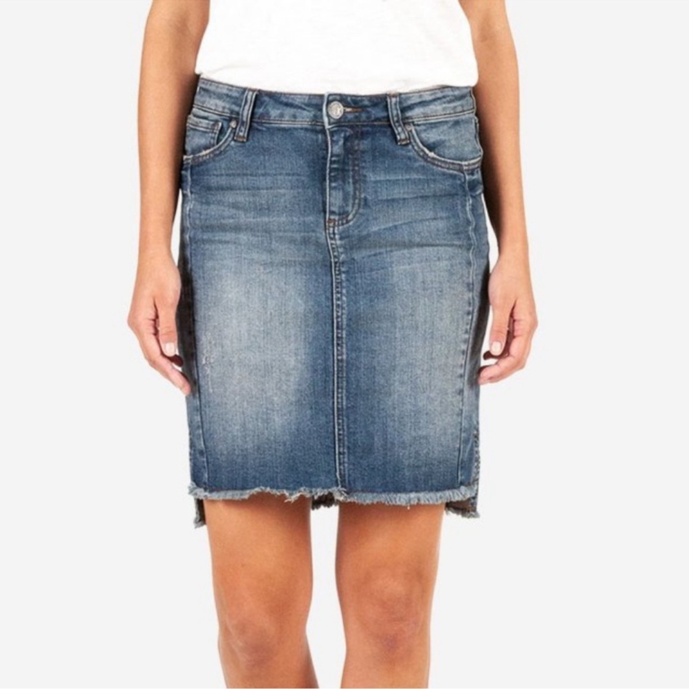 Kut from the Kloth Connie skirt sz 4